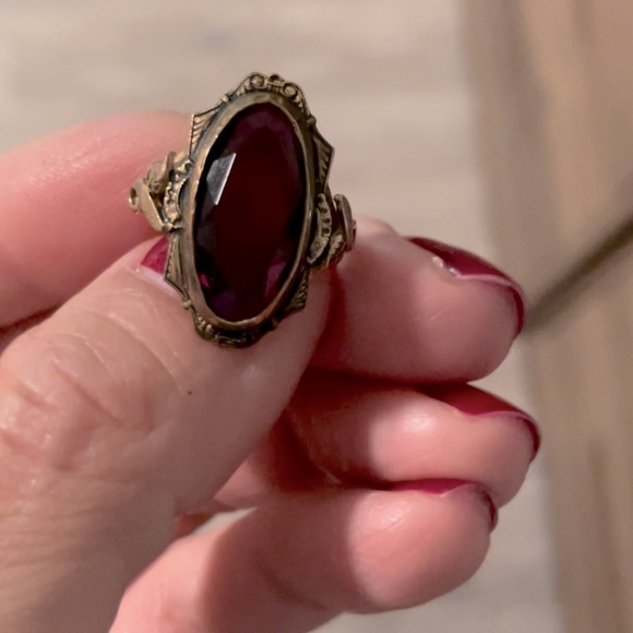 Jewelry - VINTAGE 10K gold filled ring